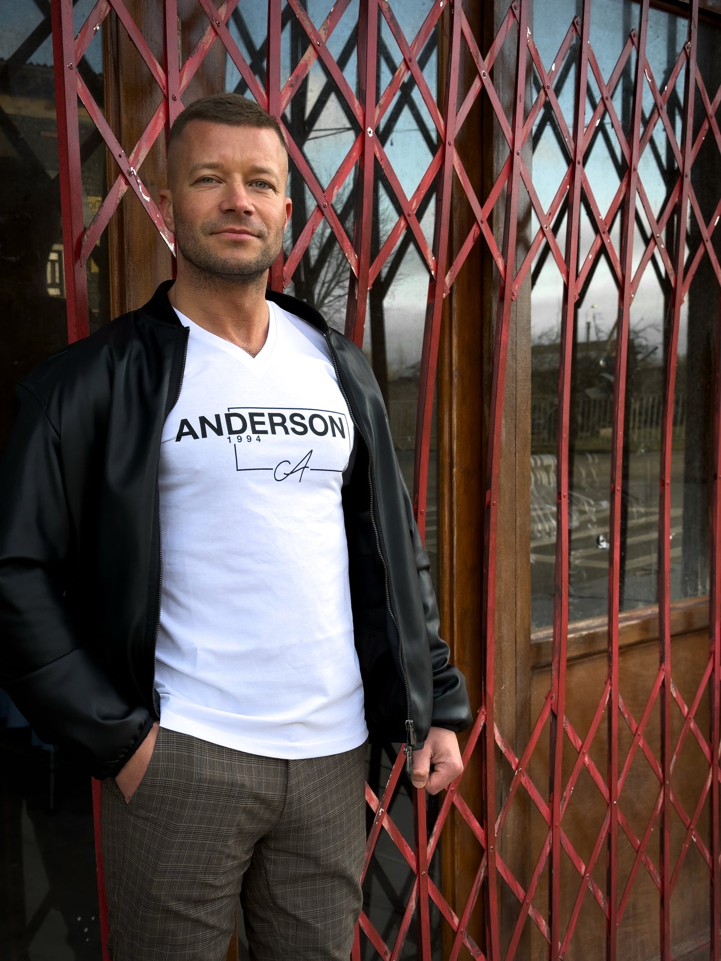 Mens's V-Neck T-Shirt