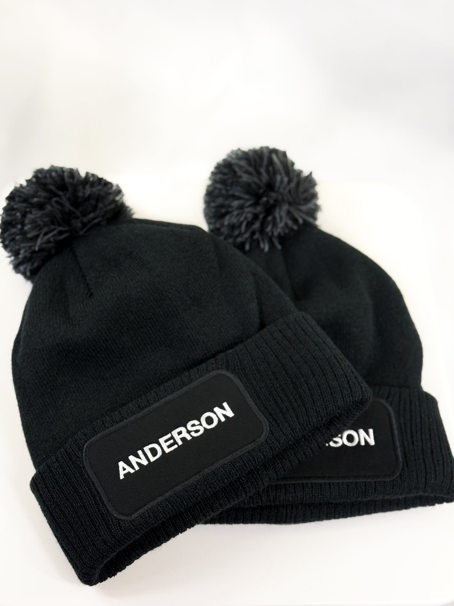ANDERSON Logo Pom Pom Hat/Black Unisex